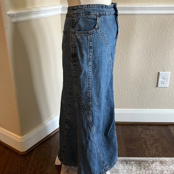 Putumayo Denim Maxi Asymmetrical Skirt Size 8 - Picture 2 of 16